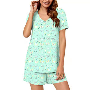 Ensemble décontracté deux pièces pour femme à séchage rapide, avec logo personnalisable, t-shirt à manches courtes et short en tissu de coton respirant, faible MOQ - Product Image 2