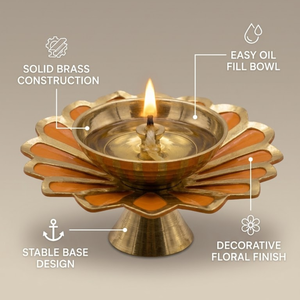 Lampe à huile Diya artisanale en laiton orange avec motif floral en forme de lotus, pour la maison, le temple, la prière, la décoration Puja, lampe à mèche - Product Image 4