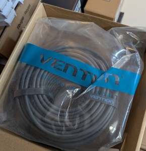 Kit Internet à Couverture Mondiale Starlink Gen V3 : Routeur Satellite, Antenne Parabolique, Système WiFi Haute Vitesse - Product Image 1