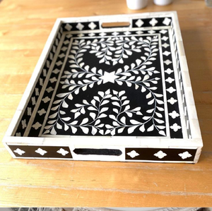 Bandeja de servir con incrustaciones de hueso en un brillante diseño de diamantes turquesa, disponible a precios de mayorista, con un diseño contemporáneo y audaz. - Product Image 4