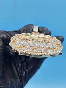 จี้ฮิปฮอปมอสซาไนต์แบบกำหนดเอง จี้วงกลมสองสีพร้อมตัวอักษรชื่อ จี้เงินแท้ 925 ผ่านการทดสอบเพชร เหมาะสำหรับเป็นของขวัญ - Product Image 2