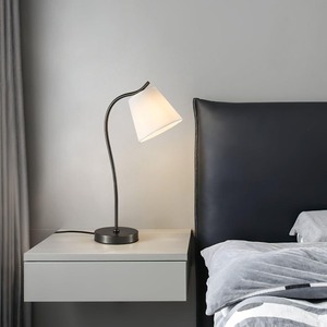 Lámpara de Escritorio Eléctrica Moderna con Pantalla de Tela Blanca, Control Táctil, Luz LED de Lectura para Sala de Estar y Dormitorio - Product Image 3