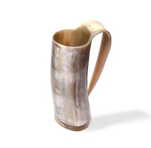 Taza de Cuerno de Búfalo Hecha a Mano, Material Rústico Premium, Textura Elegante, Pieza Decorativa Tradicional Única - Product Image 1