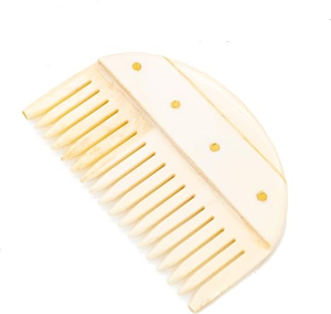 Peine de Hueso con Diseño Floral Medieval, Hecho a Mano, Pulido y Ecológico para el Cabello - Product Image 4