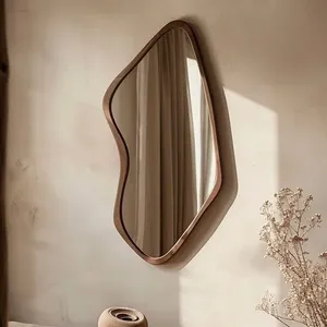 Grand miroir mural rustique en bois avec cadre à surface vieillie et délavée, idéal pour la décoration du salon et de la chambre. - Product Image 1