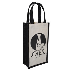 Sac à vin en jute personnalisé avec logo imprimé, compartiment intérieur pour deux bouteilles, laminé PP, noir et blanc, avec poignée et motif lettres - Product Image 1