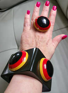 Highly Polished Customized Handcrafted Cufflink Vintage Style Fashion <b>Resin</b> Joint Bangle for Women From India - Product Image 2