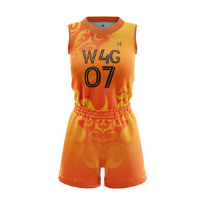 Ensemble d'uniformes de basketball personnalisés pour filles, vente en gros, imprimés sur mesure, respirants, anti-humidité, séchage rapide, 100 % polyester, col en V - Product Image 1