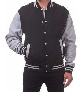 แจ็คเก็ตเบสบอล Letterman คุณภาพพรีเมียม สำหรับโรงเรียน/วิทยาลัย  ผ้าฝ้ายแท้ สีเทาและสีดำ  บุด้วยผ้าฟลีซแท้ สำหรับผู้ชายและผู้หญิง - Product Image 4