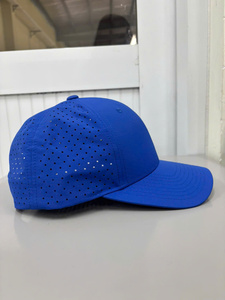 Moda Deportiva Atemporal para Adultos, Gorra Trucker de Nylon Taslan con Corte Láser, 6 Paneles Estructurados, Color y Logotipo Personalizables, Hecha en Vietnam - Product Image 5