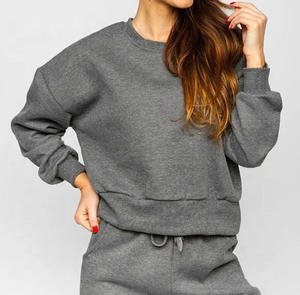 Ensemble de survêtement deux pièces pour femme, tissu doux, tenue de sport confortable, style streetwear décontracté et vente en ligne - Product Image 2