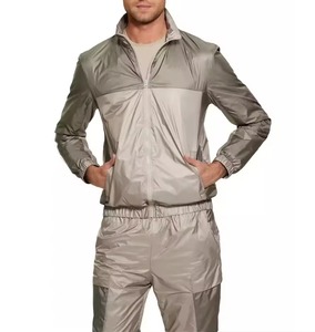 Ensemble court coupe-vent pour homme, extensible, léger, 100 % polyester, haute résistance au vent, entraînement, voyage en plein air, logo personnalisé - Product Image 1