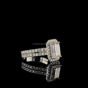 แหวนหมั้นเพชรโมอิสสีเงินโมอิสสี925แนววินเทจสำหรับผู้หญิงแหวนแต่งงานทำจากหินด้านข้างสวยงาม - Product Image 3