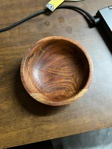 ชามผลไม้ไม้ทุบขัดเงาทำด้วยมือพร้อมผิววอลนัทสำหรับเสิร์ฟขนมและผลไม้ในงานปาร์ตี้ - Product Image 5