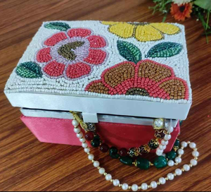 Precio al por mayor: Caja de madera de lujo con arte indio exótico, organizador de tela bordada hecho a mano, color y tamaño personalizables, ligero. - Product Image 3