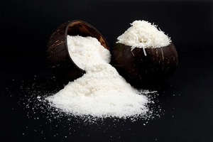 Bulk Export Desiccated Coconut Medium Grade | Fresh Dried Coconut for <b>Bakery</b> & Confectionery - Product Image 4