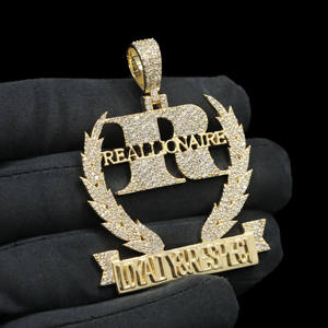 Colgante Hip Hop Personalizado con Diamantes de Imitación, Chapado en Oro, para Hombre, Estilo Ice Hustle Authority - Product Image 1