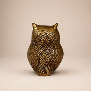Figura Decorativa de Búho en Latón Macizo Hecha a Mano por SHUBHAM, Adorno para Hogar, Oficina, Estante, Mesa y Regalo - Product Image 3