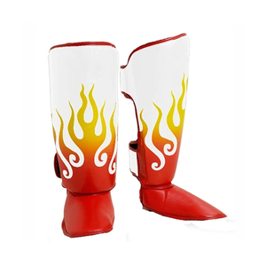 Espinilleras de Cuero Personalizadas de Alta Calidad, Ecológicas, Ajustables, Ligeras, Diseño Único, Cómodas para Boxeo y Artes Marciales - Product Image 6