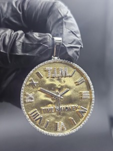 Pendentif Horloge en Argent 925 avec Moissanite et Strass en Cristal, Thème Hip-Hop, Bijou Unisexe Tendance - Le Temps Est de l'Argent - Product Image 4
