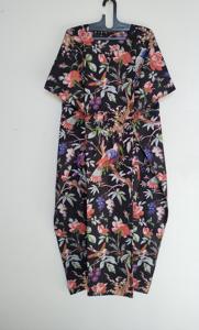 ชุดเดรสผ้าฝ้ายลายดอกไม้สไตล์อินเดียสำหรับคุณแม่ ขายส่ง เหมาะสำหรับงานปาร์ตี้ ชุดคลุมชายหาด ชุดนอนสำหรับฤดูใบไม้ผลิและฤดูร้อน ลายพิมพ์สวยงาม - Product Image 2