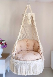 Silla Colgante de Macramé Hecha a Mano, Decoración Boho, Incluye Cojín - Product Image 2