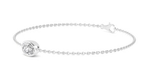 Magnifique bracelet chaîne en or 9 carats avec diamant de laboratoire ovale serti clos de 1,00 ct - Product Image 6