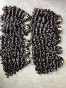 100% eurasien bouclés Remy vierge vietnamien Extension de cheveux humains Style de vague d'eau cheveux bruts tissage trame unique - Product Image 6