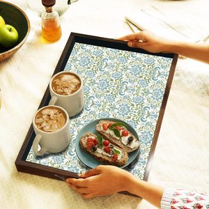 Plateau de service rectangulaire en bois à motif floral, design élégant et décoratif, idéal pour les hôtels et les cafés, disponible - Product Image 5