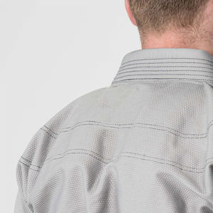 Vêtements de BJJ en gros, combinaisons de karaté et d'arts martiaux avec ceinture noire, uniformes de BJJ personnalisés pour adultes et jeunes avec service OEM - Product Image 6