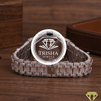 Montre de luxe Hip Hop en moissanite et diamants, avec un boîtier rond entièrement recouvert de pierres VVS étincelantes et de qualité supérieure