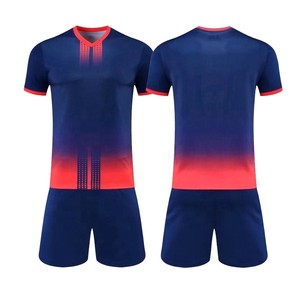 Maillots de football unisexes personnalisés en gros avec logo – Ensemble d'uniformes de football de haute qualité, confortables pour l'entraînement - Product Image 2