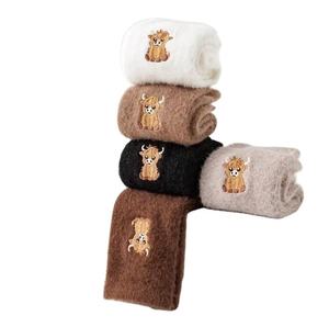 Calcetines de tobillo de fibra orgánica de alta calidad para mujer, para primavera, yoga, uso diario, corporativo, transpirables, cómodos, formales, para el trabajo. - Product Image 2