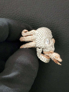 Bague Moissanite Monkey Iced Out en Argent et Or, Bague Statement à Griffes, Bijoux de Luxe Hip Hop pour Hommes, Cadeau de Fête Tendance, Bague Moderne Audacieuse - Product Image 3