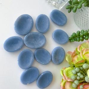 Pierre d'Ange Naturelle Écologique Ovale Polie à la Main pour la Méditation, le Reiki, l'Énergie des Chakras et le Soulagement du Stress - Product Image 3