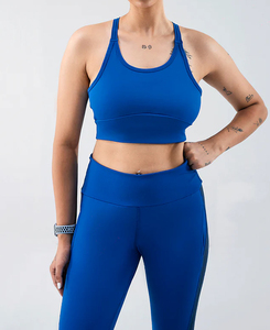 ชุดออกกำลังกายผู้หญิง ชุดกีฬาสองชิ้น กางเกงเลกกิ้งออกกำลังกาย ชุดฟิตเนส โพลีเอสเตอร์ 100% สแปนเด็กซ์ ชุดโยคะ ชุดกีฬา ชุดโยคะแบบกำหนดเอง - Product Image 4