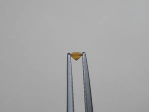 พลอยซิทรินธรรมชาติทรงกลมขนาด 2.5 มม. สำหรับงานฝีมือ ทำเครื่องประดับ และสะสม ได้รับการรับรองจากผู้ตรวจสอบอิสระ - Product Image 3