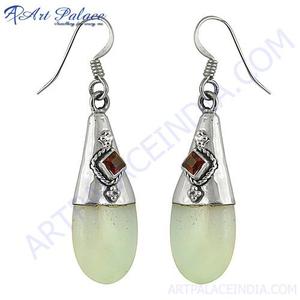 Boucles d'oreilles pendantes en argent 925 avec incrustation de grenat et pierre de lune verte, style vintage, pour femme, à porter au quotidien - Product Image 2