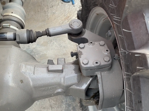 รถแทรกเตอร์มัสซีย์เฟอร์กูสัน รุ่น Millat MF 360 ขับเคลื่อน 4 ล้อ 60 แรงม้า สำหรับโรงเรือนเกษตร - Product Image 5