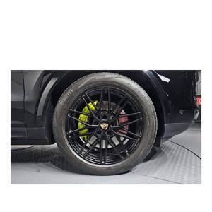 Porsche Cayenne 3.0 E-Hybrid Coupé 2024, 20,597 km, Caja de Cambios Automática, Asientos de Cuero, Volante a la Izquierda, Cámara Trasera - Product Image 5