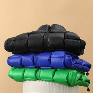 Veste matelassée unisexe personnalisée à marque privée, épaisse et surdimensionnée, avec col montant, manteau d'hiver chaud, fournisseur en gros - Product Image 6