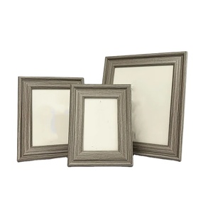 Vente en gros cadre photo personnalisé décoration maison classique bois cadre photo moderne Design MDF cadre photo mur personnalisé - Product Image 1