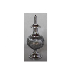 Lampe de table en aluminium moulé de haute qualité avec boule centrale en relief, finition mate, alimentation électrique, prix de gros - Product Image 2