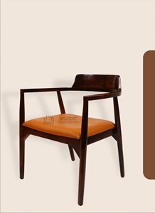 Fauteuil nordique moderne du milieu du siècle, 100% bois massif, avec assise et dossier en cuir véritable souple, pour salle à manger - Product Image 3