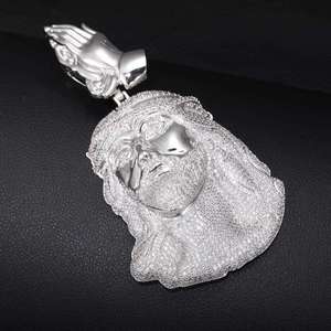 Collar con Colgante de Jesús Estilo Hip Hop, Joyería de Moda con Incrustaciones de Flores y Corona, Chapado en Oro con Circonitas, para Hombres y Mujeres - Product Image 1