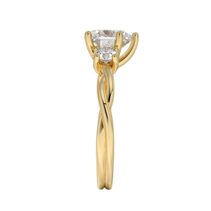 แหวนทองคำประดับเพชรทรงหัวใจแบบสามเม็ด สไตล์แหวนหมั้น วงแหวนทองคำ 14K 18K ดีไซน์เกลียว สำหรับผู้หญิง - Product Image 3