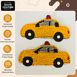 Broches personnalisables en forme de taxi avec perles jaunes faites à la main pour accessoires vestimentaires unisexes à un prix exceptionnel - Product Image 6