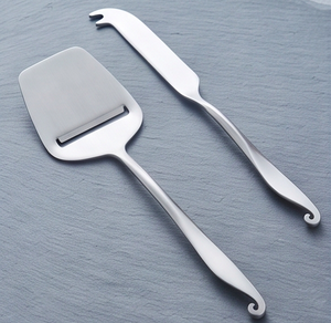 Ensemble de couteaux à fromage en acier inoxydable argenté, couverts élégants parfaits pour les dîners gastronomiques, le service en cuisine et les vaisselles de mariage - Product Image 1