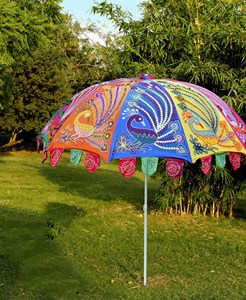Parasol de jardin indien design, pare-soleil en coton vintage, motif paon multicolore, idéal pour les mariages - Product Image 6