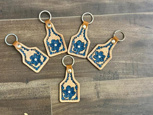 Porte-clés en cuir taillé sculpté à la main Porte-clés en cuir de forme exotique mignon Accessoires en cuir taillé Porte-clés mignons pour unisexe - Product Image 2